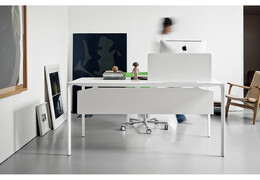 Office table NUUR